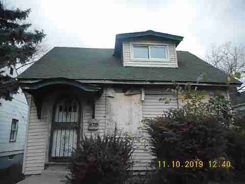 12713 Greenlawn (2)_m.jpg